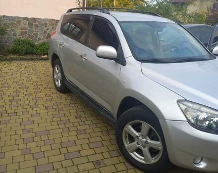 Серый Тойота РАВ 4, объемом двигателя 2.4 л и пробегом 282 тыс. км за 7900 $, фото 10 на Automoto.ua