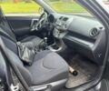 Сірий Тойота РАВ 4, об'ємом двигуна 2.2 л та пробігом 350 тис. км за 5400 $, фото 5 на Automoto.ua