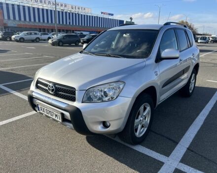 Серый Тойота РАВ 4, объемом двигателя 0 л и пробегом 279 тыс. км за 10100 $, фото 7 на Automoto.ua
