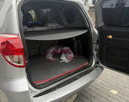 Сірий Тойота РАВ 4, об'ємом двигуна 2.4 л та пробігом 144 тис. км за 11200 $, фото 21 на Automoto.ua