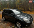 Серый Тойота РАВ 4, объемом двигателя 2 л и пробегом 232 тыс. км за 11500 $, фото 2 на Automoto.ua