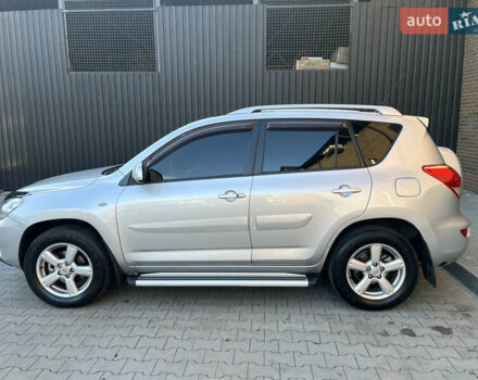 Сірий Тойота РАВ 4, об'ємом двигуна 2 л та пробігом 233 тис. км за 11300 $, фото 5 на Automoto.ua