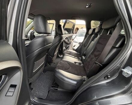 Серый Тойота РАВ 4, объемом двигателя 2.2 л и пробегом 177 тыс. км за 2800 $, фото 14 на Automoto.ua