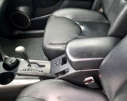 Сірий Тойота РАВ 4, об'ємом двигуна 2.4 л та пробігом 194 тис. км за 11900 $, фото 25 на Automoto.ua