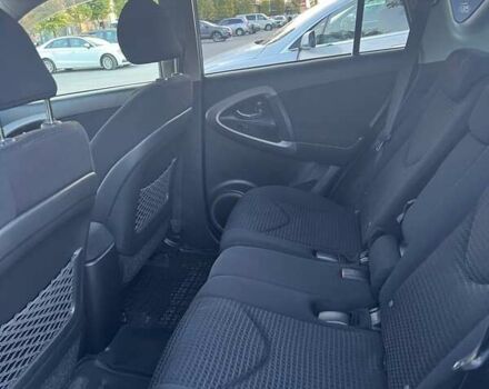 Серый Тойота РАВ 4, объемом двигателя 2 л и пробегом 243 тыс. км за 8800 $, фото 21 на Automoto.ua