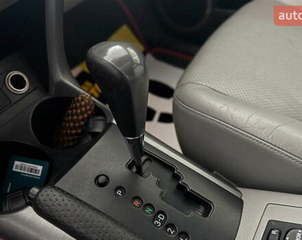 Сірий Тойота РАВ 4, об'ємом двигуна 2.36 л та пробігом 144 тис. км за 11000 $, фото 16 на Automoto.ua