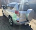 Серый Тойота РАВ 4, объемом двигателя 2 л и пробегом 230 тыс. км за 9300 $, фото 5 на Automoto.ua