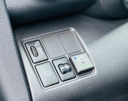 Серый Тойота РАВ 4, объемом двигателя 2 л и пробегом 226 тыс. км за 7999 $, фото 13 на Automoto.ua