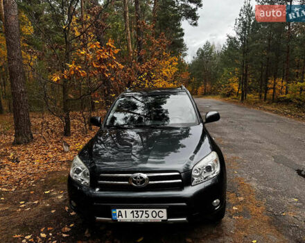 Серый Тойота РАВ 4, объемом двигателя 2 л и пробегом 232 тыс. км за 11500 $, фото 4 на Automoto.ua