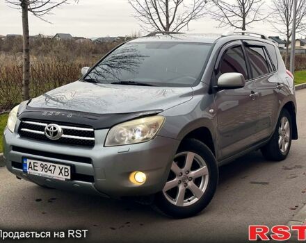 Серый Тойота РАВ 4, объемом двигателя 2 л и пробегом 200 тыс. км за 8800 $, фото 8 на Automoto.ua