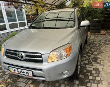 Серый Тойота РАВ 4, объемом двигателя 2.4 л и пробегом 143 тыс. км за 8500 $, фото 27 на Automoto.ua