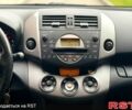 Серый Тойота РАВ 4, объемом двигателя 2 л и пробегом 200 тыс. км за 8800 $, фото 2 на Automoto.ua