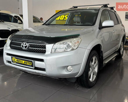 Сірий Тойота РАВ 4, об'ємом двигуна 2.36 л та пробігом 144 тис. км за 11000 $, фото 2 на Automoto.ua
