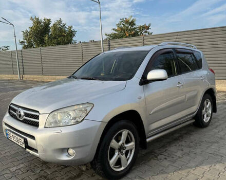 Серый Тойота РАВ 4, объемом двигателя 2 л и пробегом 240 тыс. км за 8700 $, фото 9 на Automoto.ua