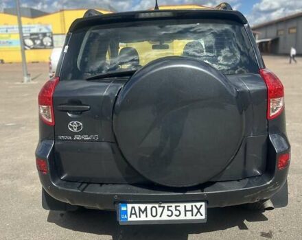 Серый Тойота РАВ 4, объемом двигателя 2 л и пробегом 257 тыс. км за 8200 $, фото 3 на Automoto.ua
