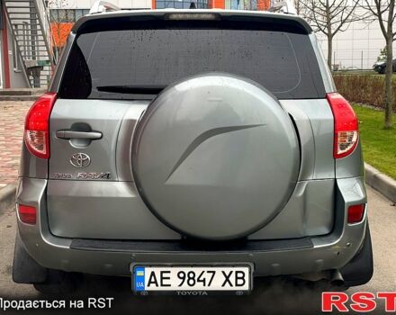 Серый Тойота РАВ 4, объемом двигателя 2 л и пробегом 200 тыс. км за 8800 $, фото 10 на Automoto.ua