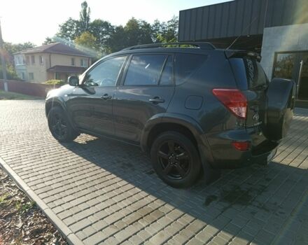 Сірий Тойота РАВ 4, об'ємом двигуна 2.2 л та пробігом 233 тис. км за 8399 $, фото 3 на Automoto.ua