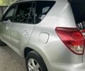 Сірий Тойота РАВ 4, об'ємом двигуна 2 л та пробігом 286 тис. км за 7000 $, фото 6 на Automoto.ua