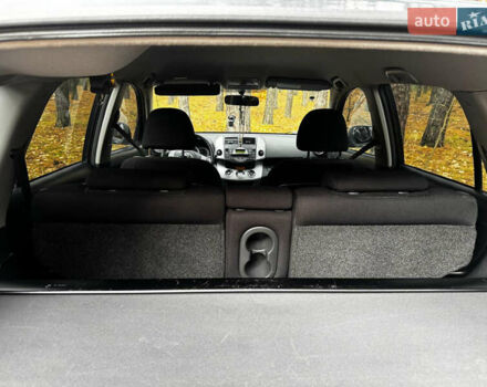 Серый Тойота РАВ 4, объемом двигателя 2 л и пробегом 232 тыс. км за 11500 $, фото 43 на Automoto.ua