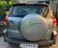 Серый Тойота РАВ 4, объемом двигателя 0 л и пробегом 102 тыс. км за 12000 $, фото 1 на Automoto.ua