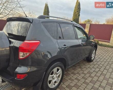 Сірий Тойота РАВ 4, об'ємом двигуна 2 л та пробігом 210 тис. км за 8300 $, фото 23 на Automoto.ua