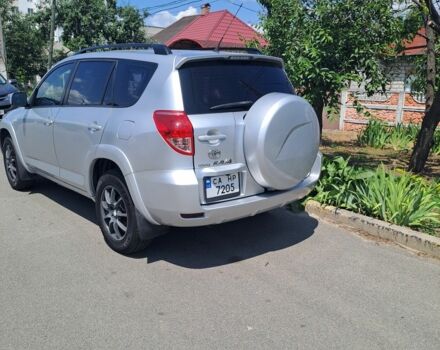 Серый Тойота РАВ 4, объемом двигателя 2.4 л и пробегом 273 тыс. км за 9500 $, фото 8 на Automoto.ua