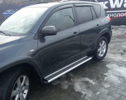 Тойота РАВ 4 2007 у Теребовле на Automoto.ua Сірий Тойота РАВ 4, об'ємом двигуна 2.2 л та пробігом 263 тис. км за 9200 $, фото 3 на Automoto.ua