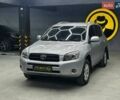 Серый Тойота РАВ 4, объемом двигателя 2 л и пробегом 220 тыс. км за 9300 $, фото 2 на Automoto.ua