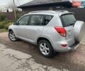 Серый Тойота РАВ 4, объемом двигателя 2 л и пробегом 195 тыс. км за 8000 $, фото 3 на Automoto.ua