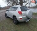 Серый Тойота РАВ 4, объемом двигателя 2.2 л и пробегом 284 тыс. км за 8200 $, фото 4 на Automoto.ua
