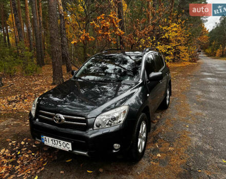 Серый Тойота РАВ 4, объемом двигателя 2 л и пробегом 232 тыс. км за 11500 $, фото 3 на Automoto.ua