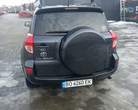 Тойота РАВ 4 2007 у Теребовле на Automoto.ua Сірий Тойота РАВ 4, об'ємом двигуна 2.2 л та пробігом 263 тис. км за 9200 $, фото 6 на Automoto.ua