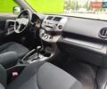 Серый Тойота РАВ 4, объемом двигателя 2 л и пробегом 177 тыс. км за 8500 $, фото 22 на Automoto.ua