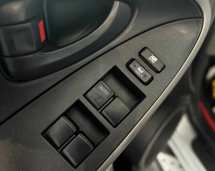 Серый Тойота РАВ 4, объемом двигателя 2.4 л и пробегом 144 тыс. км за 11000 $, фото 18 на Automoto.ua