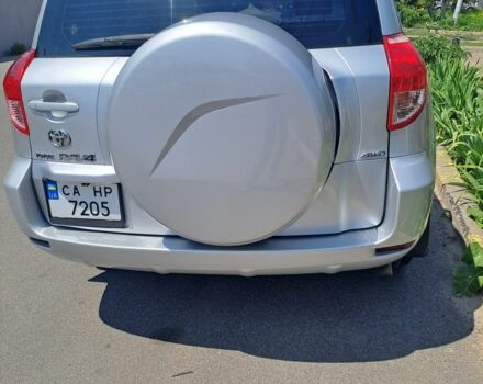 Серый Тойота РАВ 4, объемом двигателя 2.4 л и пробегом 273 тыс. км за 9500 $, фото 9 на Automoto.ua