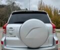 Серый Тойота РАВ 4, объемом двигателя 2 л и пробегом 219 тыс. км за 10300 $, фото 2 на Automoto.ua
