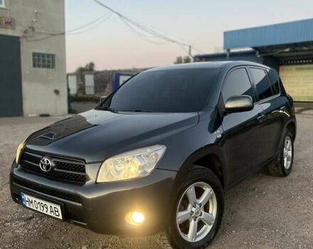 Сірий Тойота РАВ 4, об'ємом двигуна 2.2 л та пробігом 272 тис. км за 10000 $, фото 1 на Automoto.ua