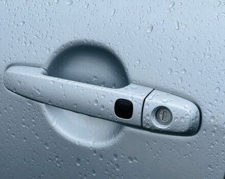 Серый Тойота РАВ 4, объемом двигателя 2 л и пробегом 226 тыс. км за 7999 $, фото 12 на Automoto.ua