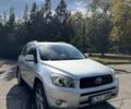 Серый Тойота РАВ 4, объемом двигателя 2.2 л и пробегом 400 тыс. км за 4900 $, фото 7 на Automoto.ua