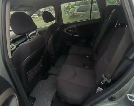 Серый Тойота РАВ 4, объемом двигателя 2.2 л и пробегом 265 тыс. км за 9400 $, фото 30 на Automoto.ua