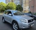 Серый Тойота РАВ 4, объемом двигателя 2 л и пробегом 113 тыс. км за 12000 $, фото 2 на Automoto.ua