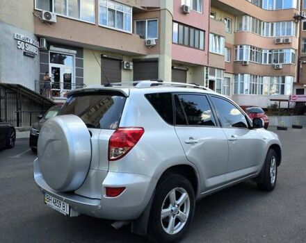 Серый Тойота РАВ 4, объемом двигателя 2 л и пробегом 113 тыс. км за 12000 $, фото 4 на Automoto.ua