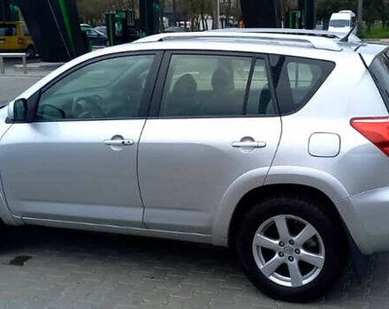 Сірий Тойота РАВ 4, об'ємом двигуна 2.4 л та пробігом 194 тис. км за 11900 $, фото 24 на Automoto.ua