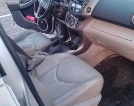 Сірий Тойота РАВ 4, об'ємом двигуна 2.4 л та пробігом 190 тис. км за 14400 $, фото 10 на Automoto.ua