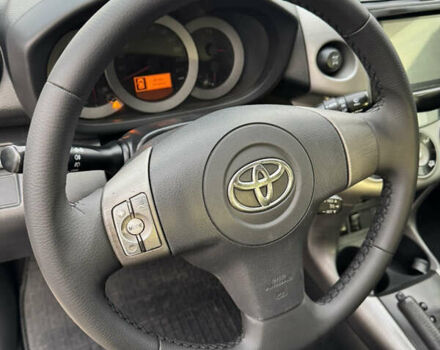 Сірий Тойота РАВ 4, об'ємом двигуна 2 л та пробігом 225 тис. км за 8500 $, фото 12 на Automoto.ua