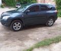 Серый Тойота РАВ 4, объемом двигателя 2.2 л и пробегом 220 тыс. км за 9300 $, фото 1 на Automoto.ua