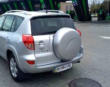 Сірий Тойота РАВ 4, об'ємом двигуна 2.4 л та пробігом 194 тис. км за 11900 $, фото 7 на Automoto.ua