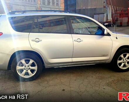 Сірий Тойота РАВ 4, об'ємом двигуна 2.4 л та пробігом 230 тис. км за 9000 $, фото 3 на Automoto.ua