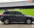 Серый Тойота РАВ 4, объемом двигателя 2 л и пробегом 177 тыс. км за 8500 $, фото 7 на Automoto.ua