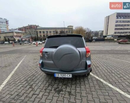 Серый Тойота РАВ 4, объемом двигателя 2.2 л и пробегом 265 тыс. км за 9400 $, фото 17 на Automoto.ua